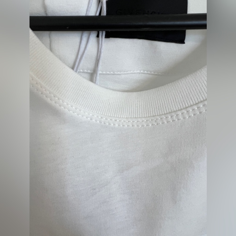 Givenchy Tshirt - image 5